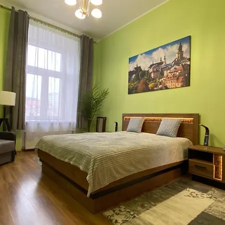 Lublinbnb - Exclusive Family Apartment ------ In The Heart Of Lublin -------------------------------- Bedroom & Living Room & Kitchen Zewnętrze zdjęcie