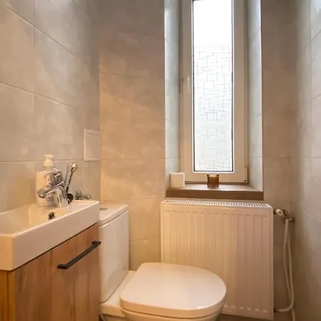 Lublinbnb - Exclusive Family Apartment ------ In The Heart Of Lublin -------------------------------- Bedroom & Living Room & Kitchen Zewnętrze zdjęcie